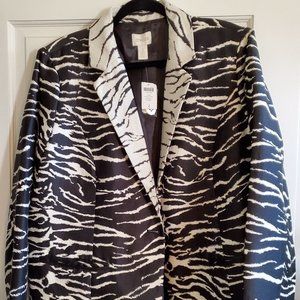 👀50% OFF🦓🧥 NWT‼️ Chico's Zebra Print Single-button Suit Jacket
